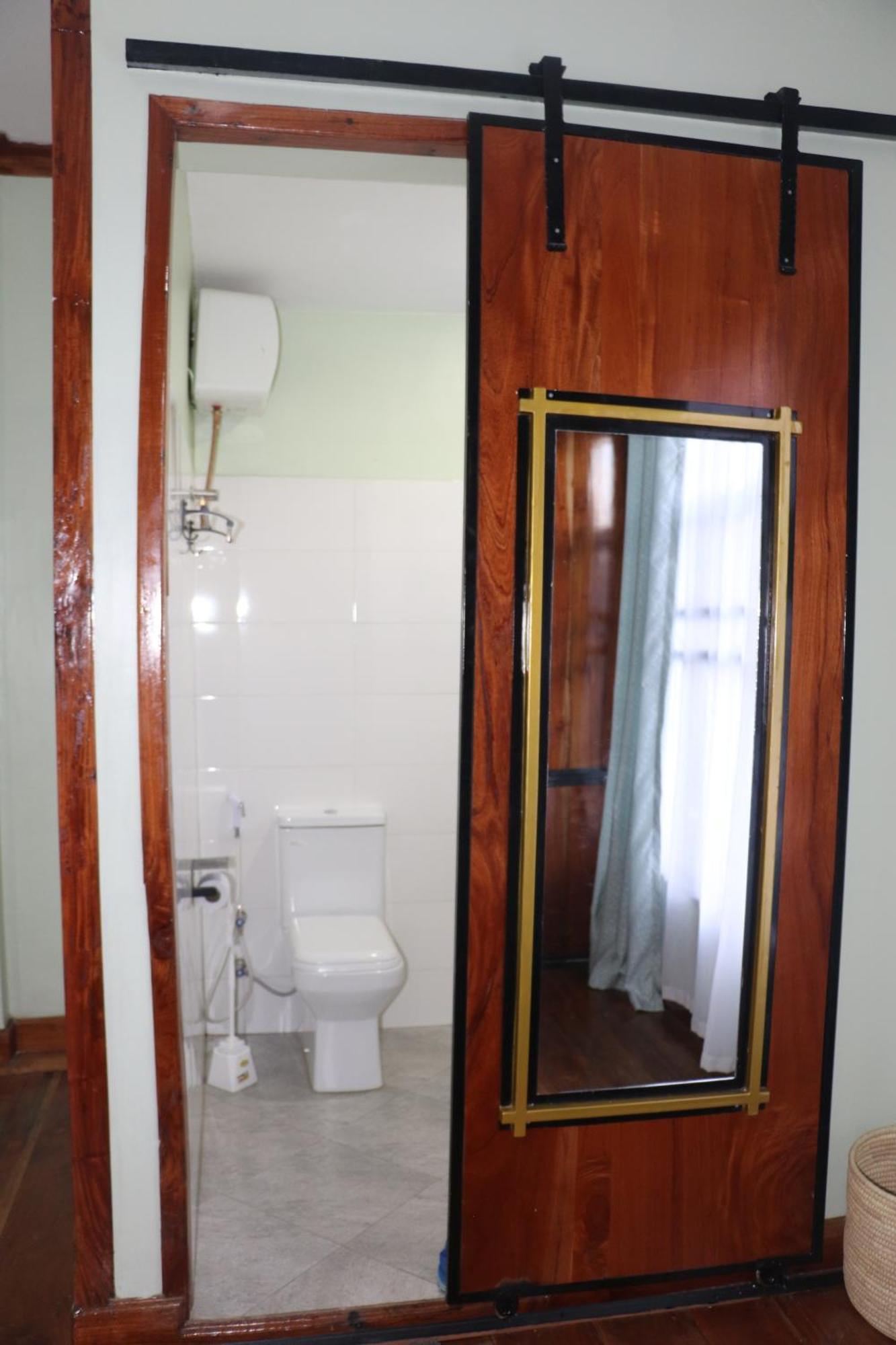 At Home Suites, Moshono Arusha Nkoanrua Екстер'єр фото