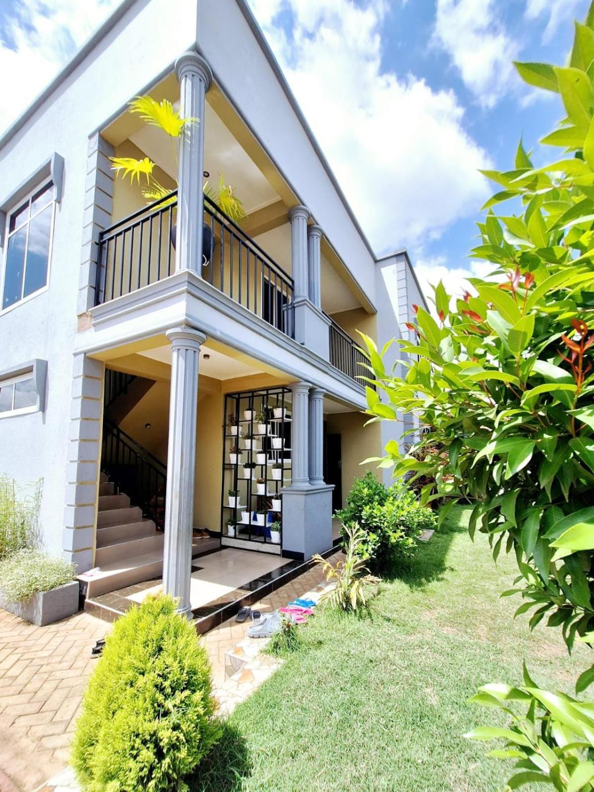 At Home Suites, Moshono Arusha Nkoanrua Екстер'єр фото