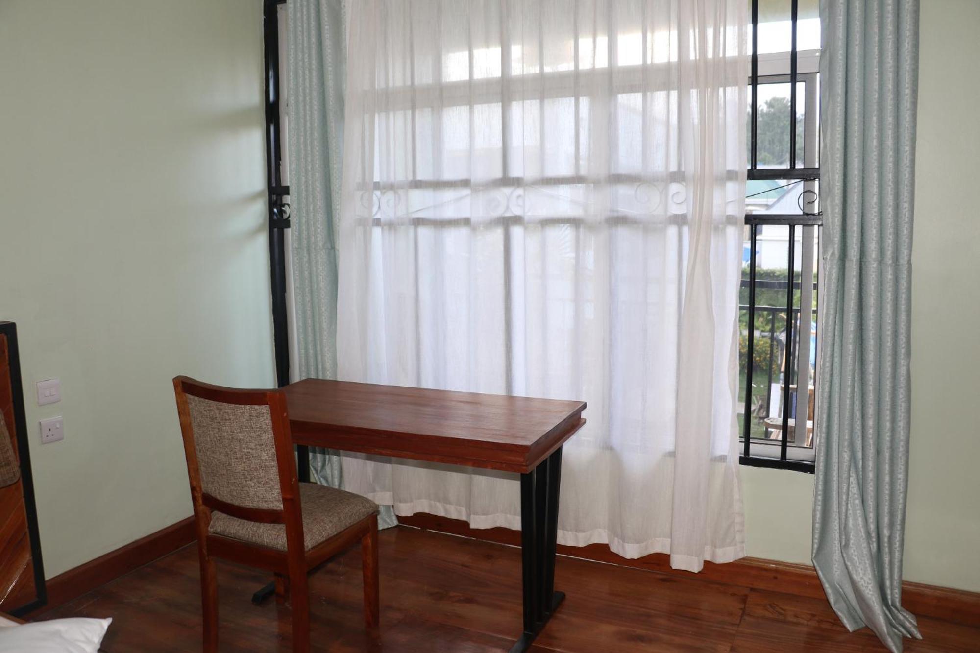 At Home Suites, Moshono Arusha Nkoanrua Екстер'єр фото